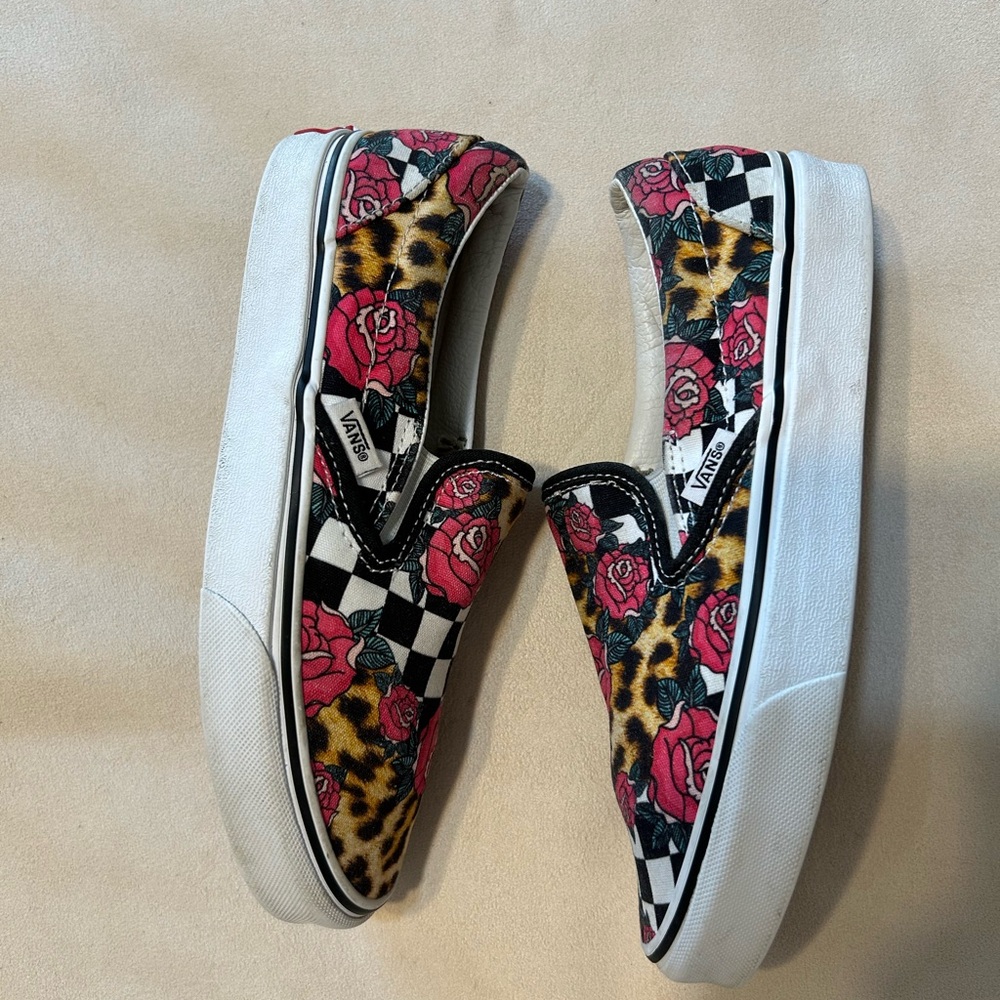 VANS - Picture 6 of 6